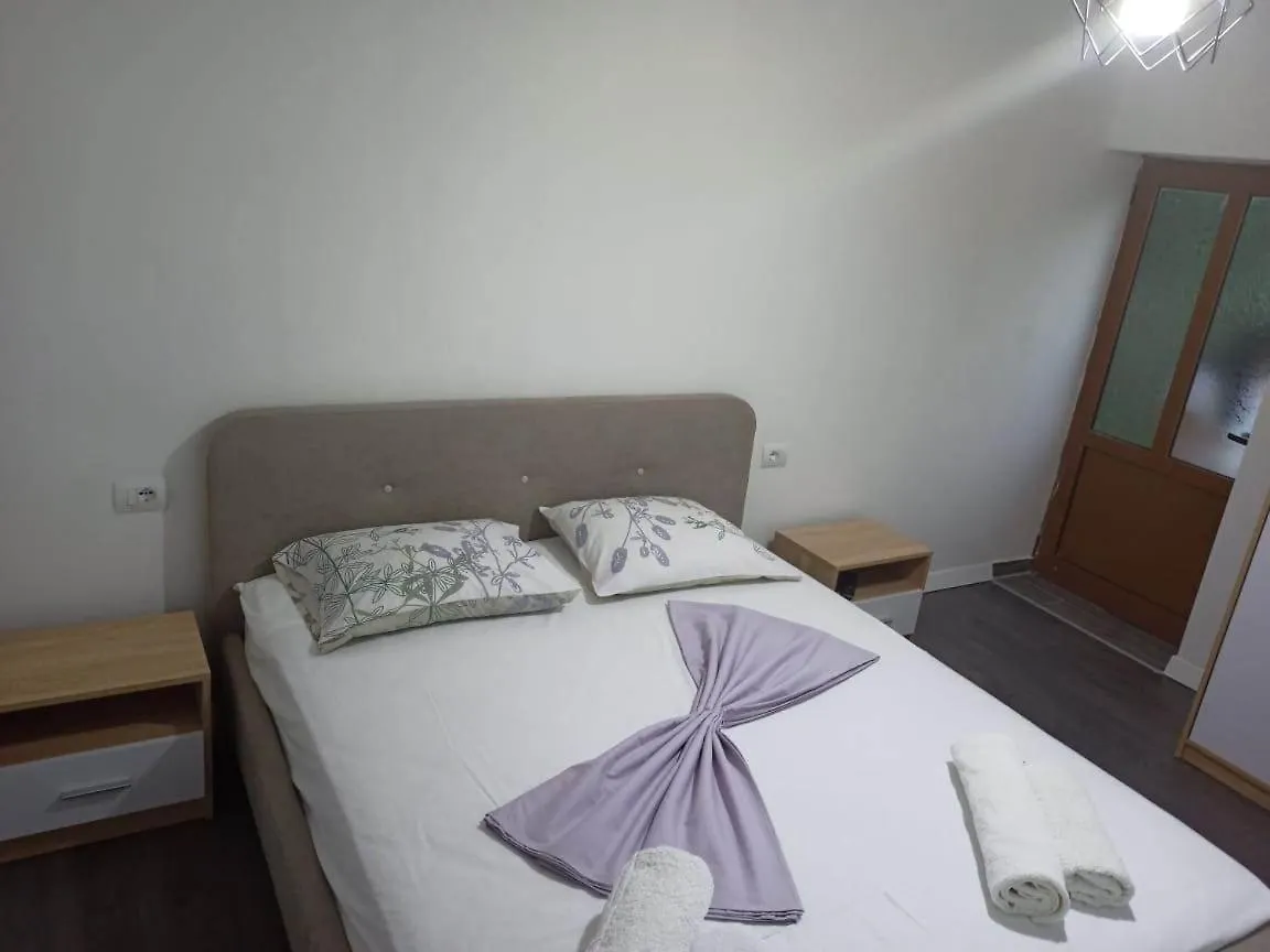 波格拉德茨 Kristina Mitllari 2旅馆